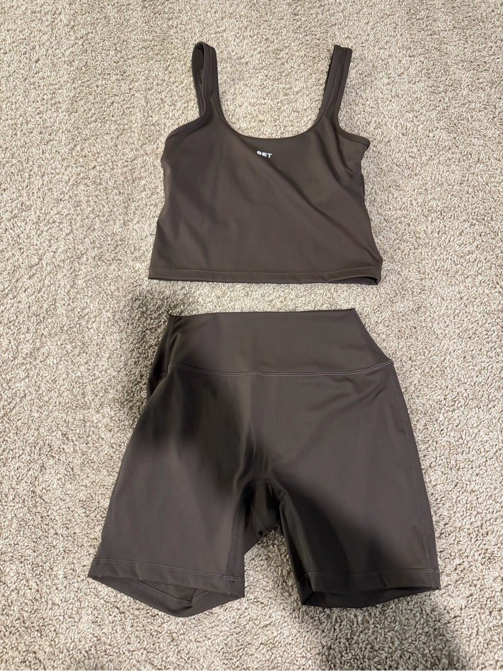 SET Active Brown Scoop Crop Bra and High-Rise Biker Shorts